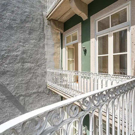 Guestready - A Modern Haven In The דירה *